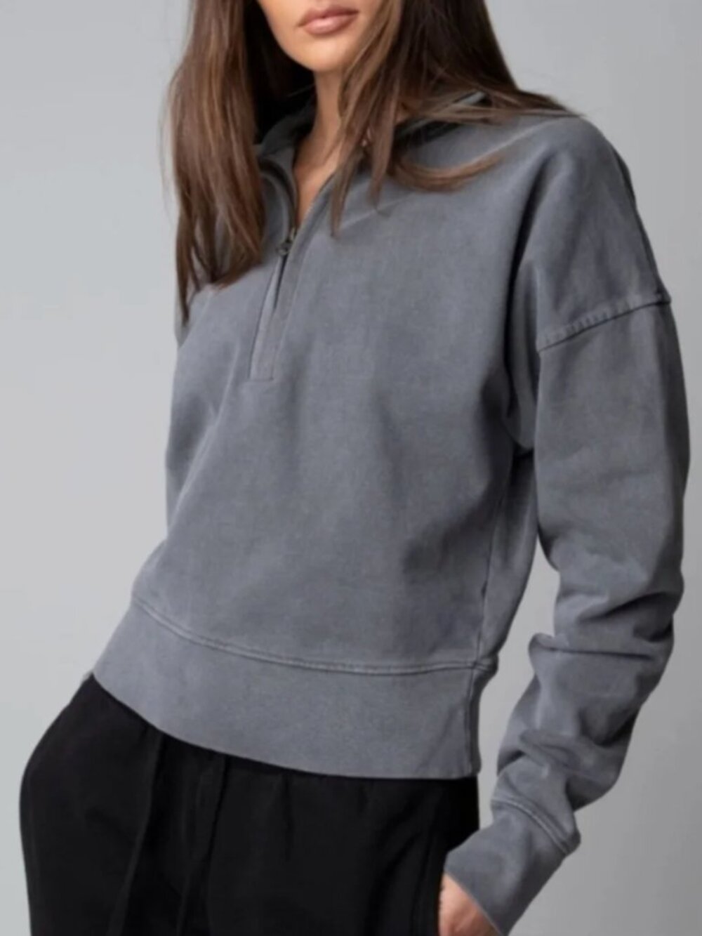 TALENTLESS WOMENS 3/4 ZIP CROPPED PULLOVER